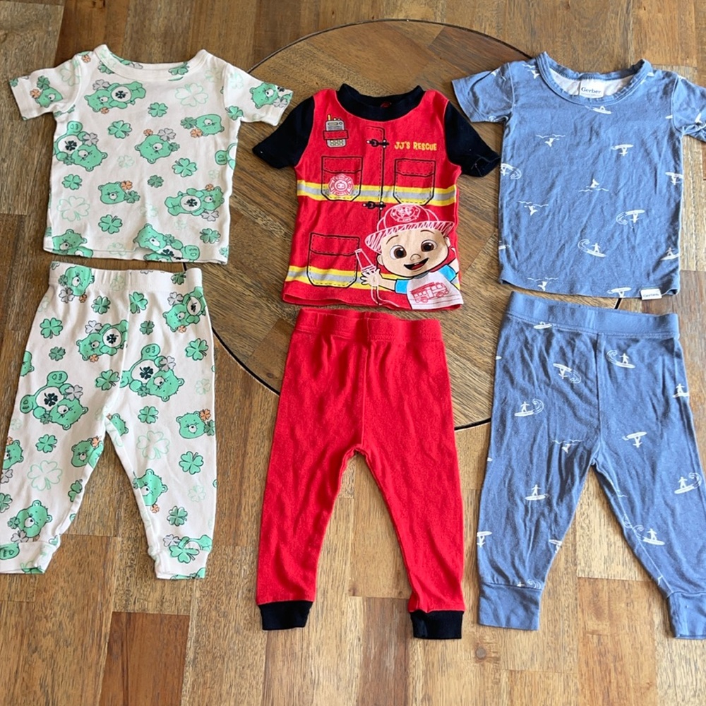 Kids‎ Pajama Set Bundle 12M CoComelon Firefighter Care Bears Gerber Surf 3-Pack